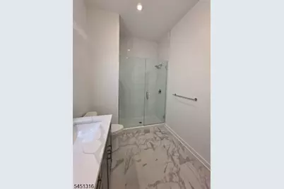 1 Carriage City Plz #1707, Rahway, NJ 07065 - Photo 15