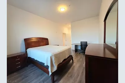 1 Carriage City Plz #1707, Rahway, NJ 07065 - Photo 11