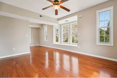 141 Walnut St #2, Montclair, NJ 07042 - Photo 5