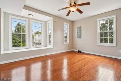 141 Walnut St #2, Montclair, NJ 07042 - Photo 3