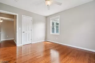 141 Walnut St, Montclair, NJ 07042 - Photo 27