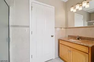 141 Walnut St, Montclair, NJ 07042 - Photo 19