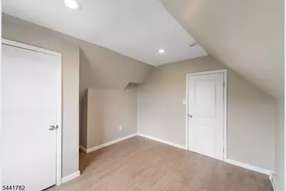 318 Grove St, Newark, NJ 07103 - Photo 19