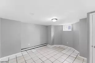 318 Grove St, Newark, NJ 07103 - Photo 13
