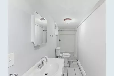 318 Grove St, Newark, NJ 07103 - Photo 15