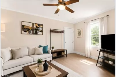 30 Aubrey St #2, Summit, NJ 07901 - Photo 3