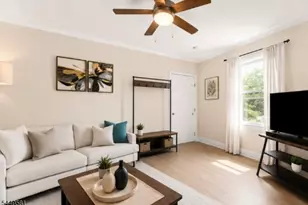 30 Aubrey St, Summit, NJ 07901 - Photo 3