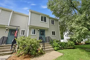 33 Fox Tail Ln, Hardyston Township, NJ 07419 - Photo 33