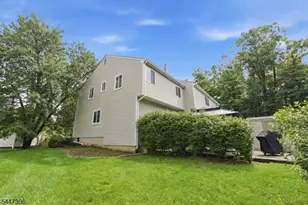 33 Fox Tail Ln, Hardyston Township, NJ 07419 - Photo 31