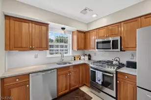 179 Roseland Ave, Caldwell Boro Twp., NJ 07006 - Photo 5