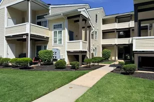 551 Clubhouse Ct U-4, Union Township, NJ 07083 - Photo 1