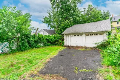 27 Philip Pl, Irvington, NJ 07111 - Photo 21