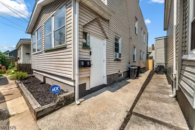 473 Flagg St, Orange, NJ 07050 - Photo 13