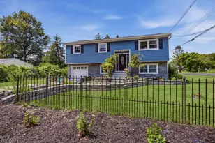 2 Scenic Dr, Green Township, NJ 07821 - Photo 1