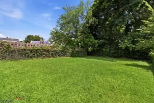 312 Stuyvesant Ave., Newark, NJ 07106 - Photo 23