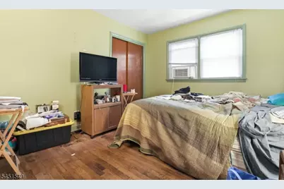 312 Stuyvesant Ave, Newark, NJ 07106 - Photo 11