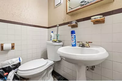 312 Stuyvesant Ave, Newark, NJ 07106 - Photo 19