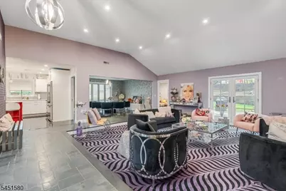 25 N Hillside Ave, Livingston, NJ 07039 - Photo 7