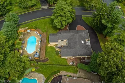 25 N Hillside Ave, Livingston, NJ 07039 - Photo 35