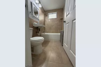 27 Alexander St, New Brunswick, NJ 08901 - Photo 13