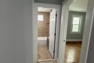 27 Alexander St, New Brunswick, NJ 08901 - Photo 17