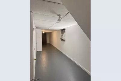 32 Hemlock St, Paterson, NJ 07503 - Photo 11