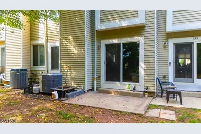 138 Stratford Ct, Hillsborough Township, NJ 08844 - Photo 35
