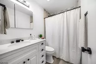 138 Stratford Ct, Hillsborough Township, NJ 08844 - Photo 29