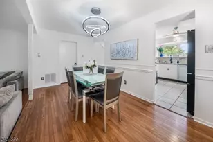 138 Stratford Ct, Hillsborough Township, NJ 08844 - Photo 15