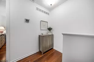 138 Stratford Ct, Hillsborough Township, NJ 08844 - Photo 21