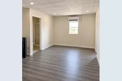 2504 Plainfield Ave, Scotch Plains Township, NJ 07076 - Photo 5
