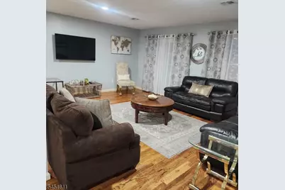 14 Governor St, Newark, NJ 07102 - Photo 7