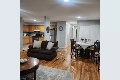 14 Governor St, Newark, NJ 07102 - Photo 1