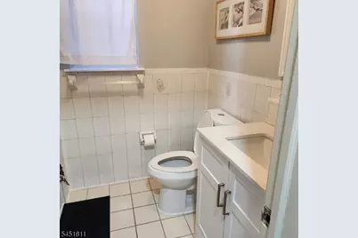 14 Governor St, Newark, NJ 07102 - Photo 3