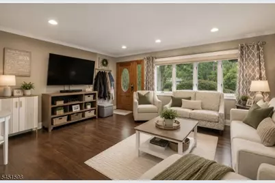18 E Francis Ave, Marlboro Township, NJ 07751 - Photo 3