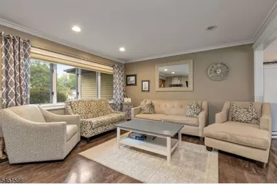 18 E Francis Ave, Marlboro Township, NJ 07751 - Photo 5