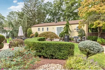 18 E Francis Ave, Marlboro Township, NJ 07751 - Photo 27