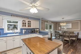 18 E Francis Ave, Marlboro Township, NJ 07751 - Photo 9