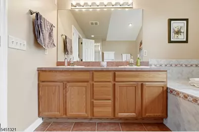 74 Kelly Way, South Brunswick Township, NJ 08852 - Photo 21