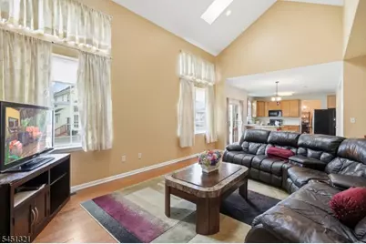74 Kelly Way, South Brunswick Township, NJ 08852 - Photo 9