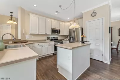 46 Saxton Dr, Hackettstown, NJ 07840 - Photo 13