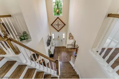 46 Saxton Dr, Hackettstown, NJ 07840 - Photo 5