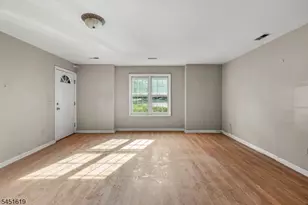 20 Mulford Ct, Roseland, NJ 07068 - Photo 15