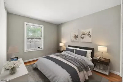 20 Mulford Ct, Roseland, NJ 07068 - Photo 9