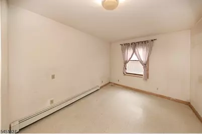 23-16 Ward St, Fair Lawn, NJ 07410 - Photo 17