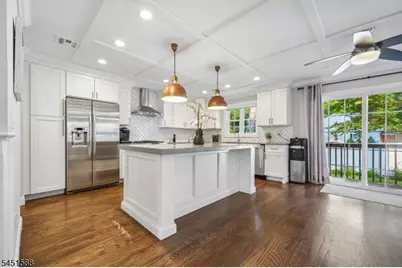 9 Burnet Hill Rd, Livingston, NJ 07039 - Photo 13