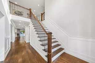 9 Burnet Hill Rd, Livingston, NJ 07039 - Photo 3