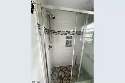 1373 Van Houten Ave #3, Clifton, NJ 07013 - Photo 9
