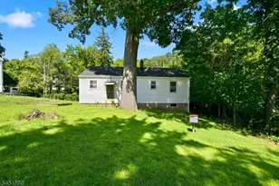 234 Prospect St, Dover, NJ 07801 - Photo 17