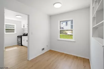234 Prospect St, Dover, NJ 07801 - Photo 9
